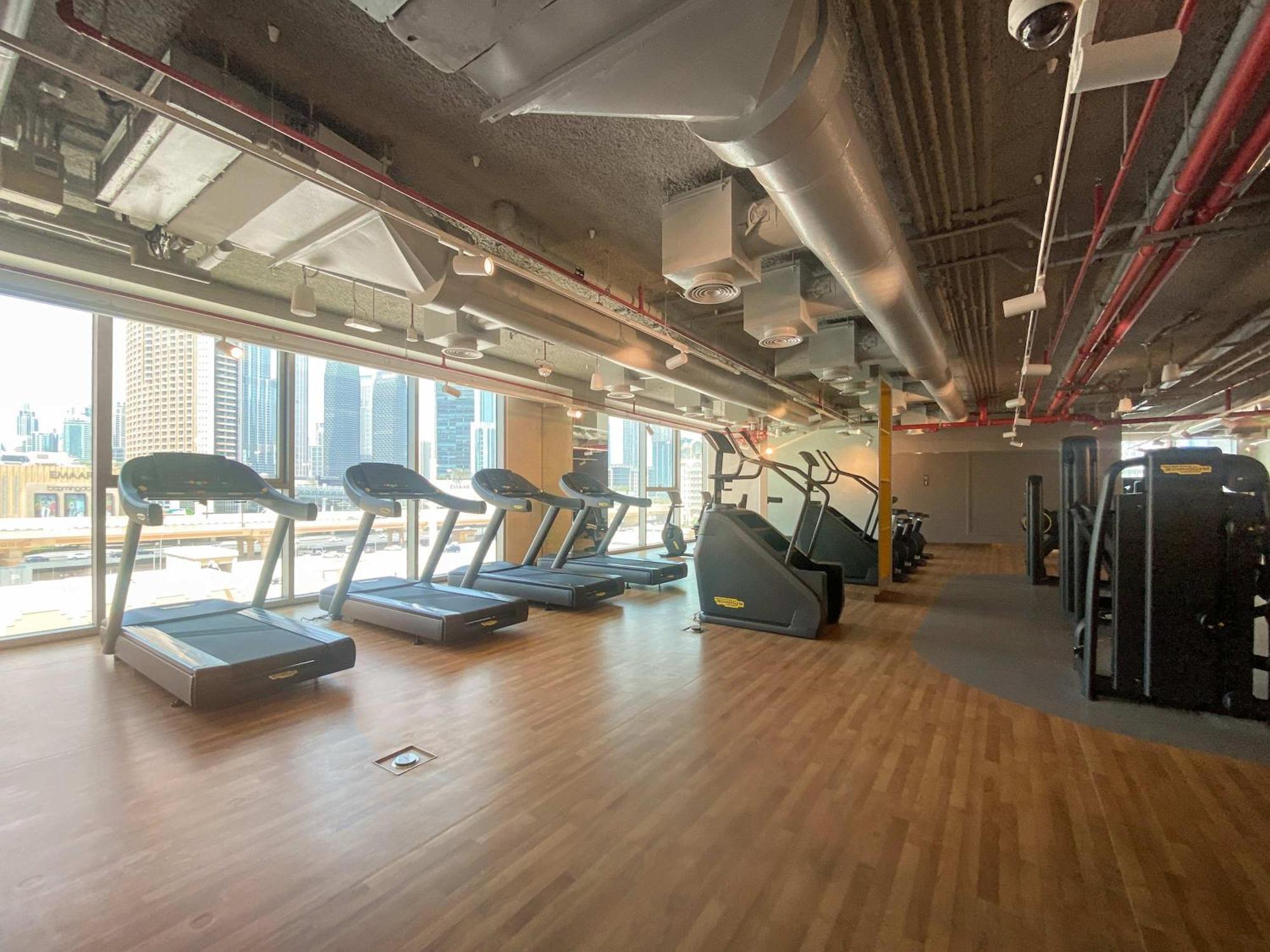 Silkhaus High Floor 1bdr With View With Pool & Gym Apartment